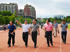 涪城區(qū)鄧輝區(qū)長一行蒞臨東辰集團(tuán)視察調(diào)研